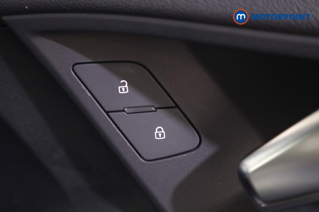 Audi A3 S3 Automatic Petrol Hatchback - Stock Number (1607640) - 12th supplementary image