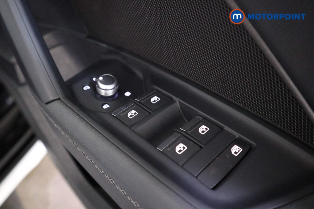 Audi A3 S3 Automatic Petrol Hatchback - Stock Number (1607640) - 13th supplementary image