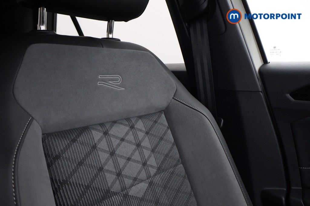 Volkswagen T-Roc R-Line Manual Petrol SUV - Stock Number (1607671) - 12th supplementary image