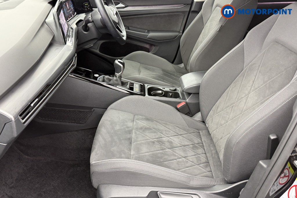 Volkswagen Golf Style Edition Manual Petrol Hatchback - Stock Number (1607723) - 21st supplementary image