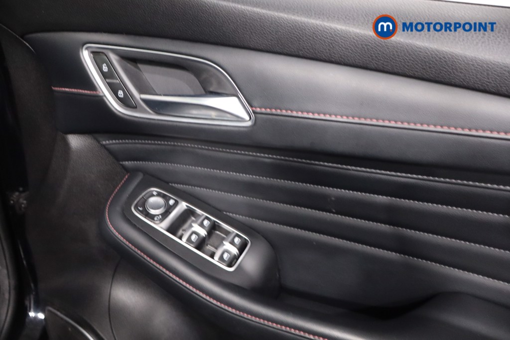 Mg Motor Uk HS Exclusive Manual Petrol SUV - Stock Number (1607736) - 21st supplementary image