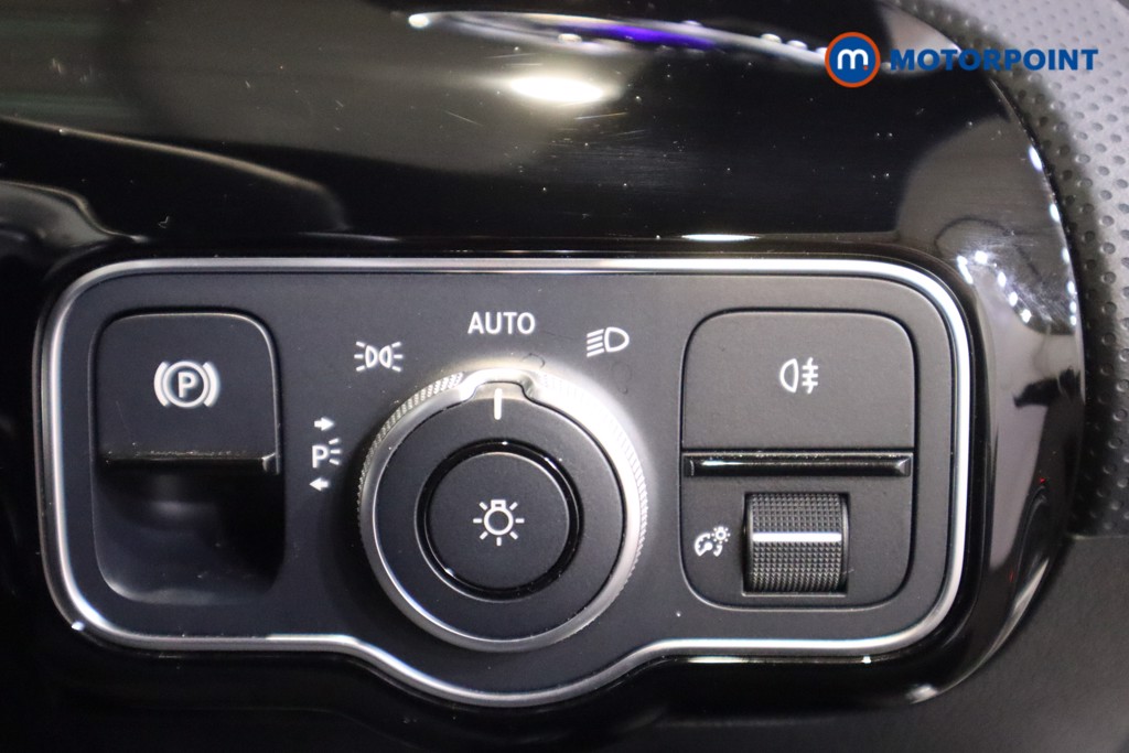 Mercedes-Benz CLA Amg Line Automatic Diesel Coupe - Stock Number (1607751) - 17th supplementary image