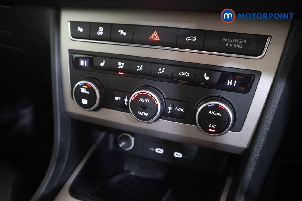 Seat Ateca Xperience Lux Automatic Petrol SUV - Stock Number (1607816) - 7th supplementary image