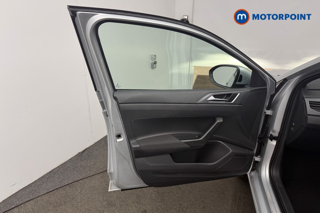 Volkswagen Taigo R-Line Automatic Petrol SUV - Stock Number (1608080) - 3rd supplementary image