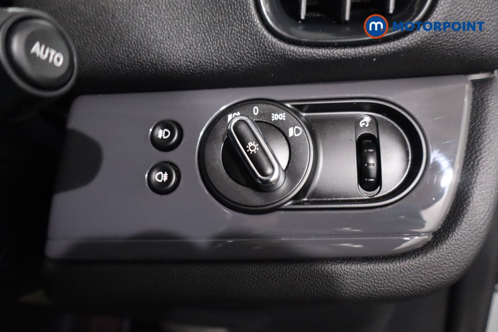 Mini Countryman Cooper Classic Automatic Petrol SUV - Stock Number (1608199) - 17th supplementary image