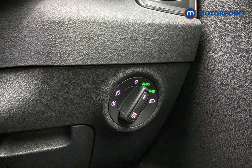 Skoda Karoq Se Drive Manual Diesel SUV - Stock Number (1608282) - 17th supplementary image