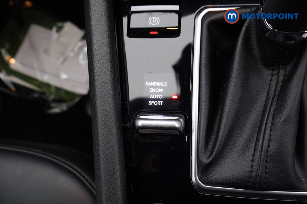 Jeep Compass S Model Automatic Petrol Plug-In Hybrid SUV - Stock Number (1608339) - 11th supplementary image