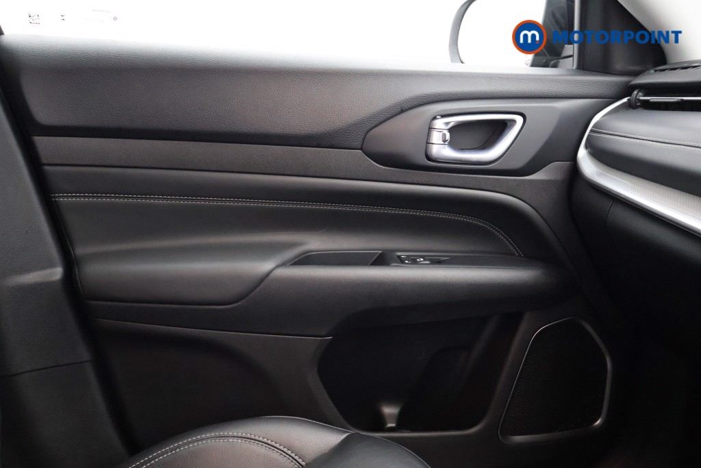 Jeep Compass S Model Automatic Petrol Plug-In Hybrid SUV - Stock Number (1608339) - 14th supplementary image