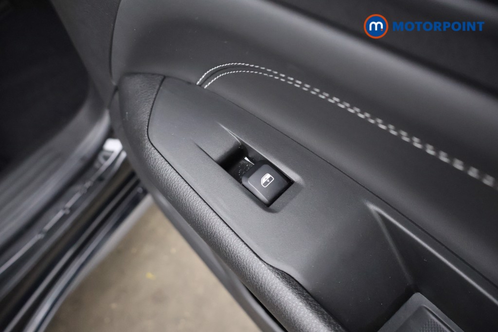 Jeep Compass S Model Automatic Petrol Plug-In Hybrid SUV - Stock Number (1608339) - 24th supplementary image