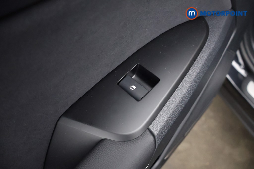 KIA Sportage Gt-Line Automatic Petrol-Electric Hybrid SUV - Stock Number (1608446) - 26th supplementary image