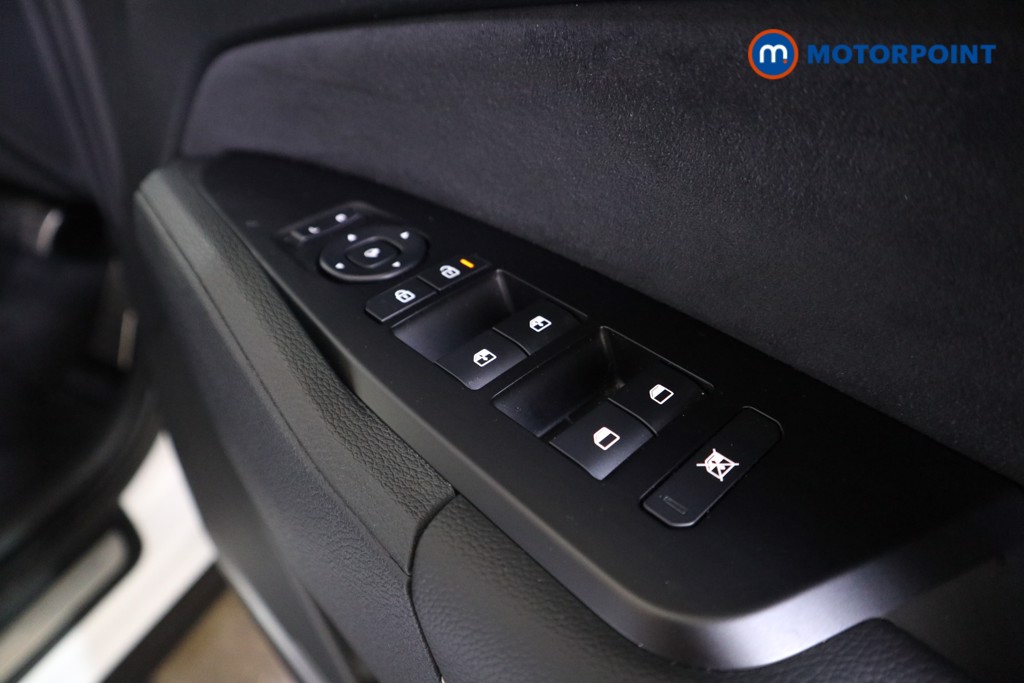 KIA Sportage Gt-Line Automatic Petrol-Electric Hybrid SUV - Stock Number (1608451) - 13th supplementary image