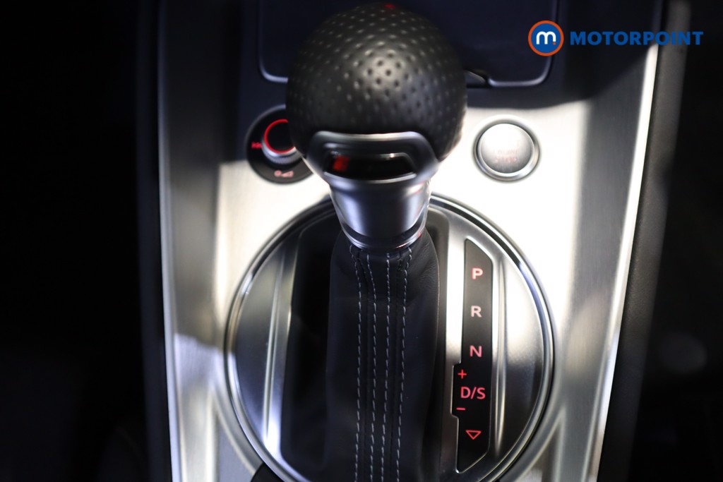 Audi TT Black Edition Automatic Petrol Coupe - Stock Number (1608575) - 5th supplementary image