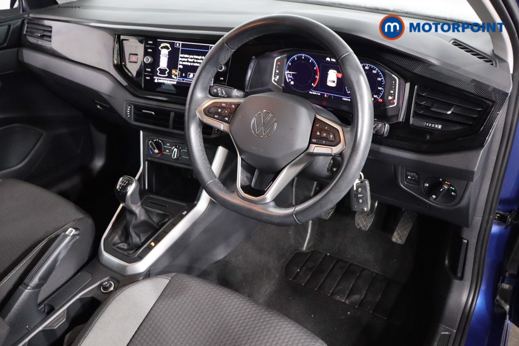 Volkswagen Polo Life Manual Petrol Hatchback - Stock Number (1608583) - 1st supplementary image