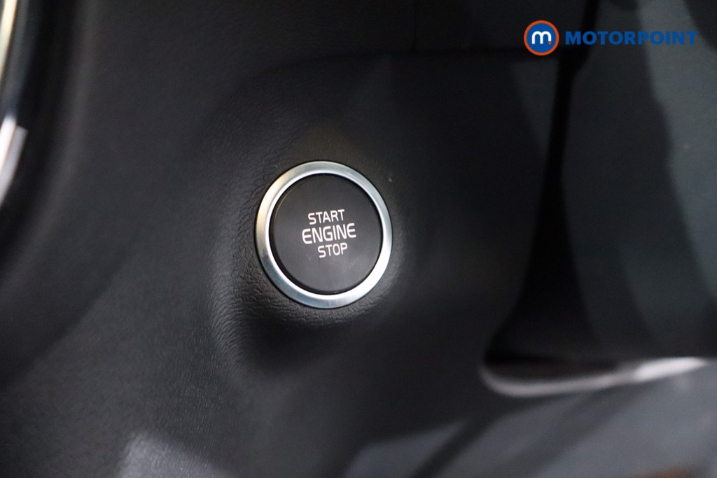 Volvo Xc40 Plus Automatic Petrol SUV - Stock Number (1608668) - 17th supplementary image