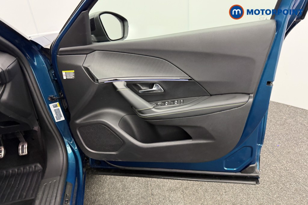 Peugeot 2008 GT Automatic Petrol SUV - Stock Number (1608704) - 14th supplementary image