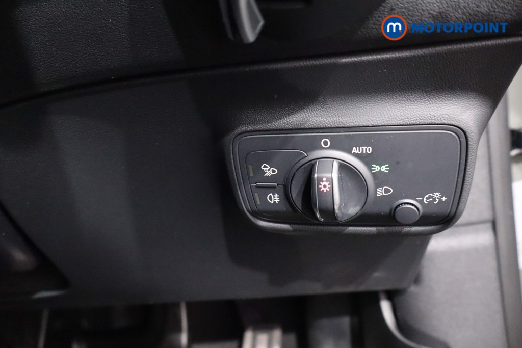 Audi TT Black Edition Automatic Petrol Coupe - Stock Number (1608804) - 17th supplementary image