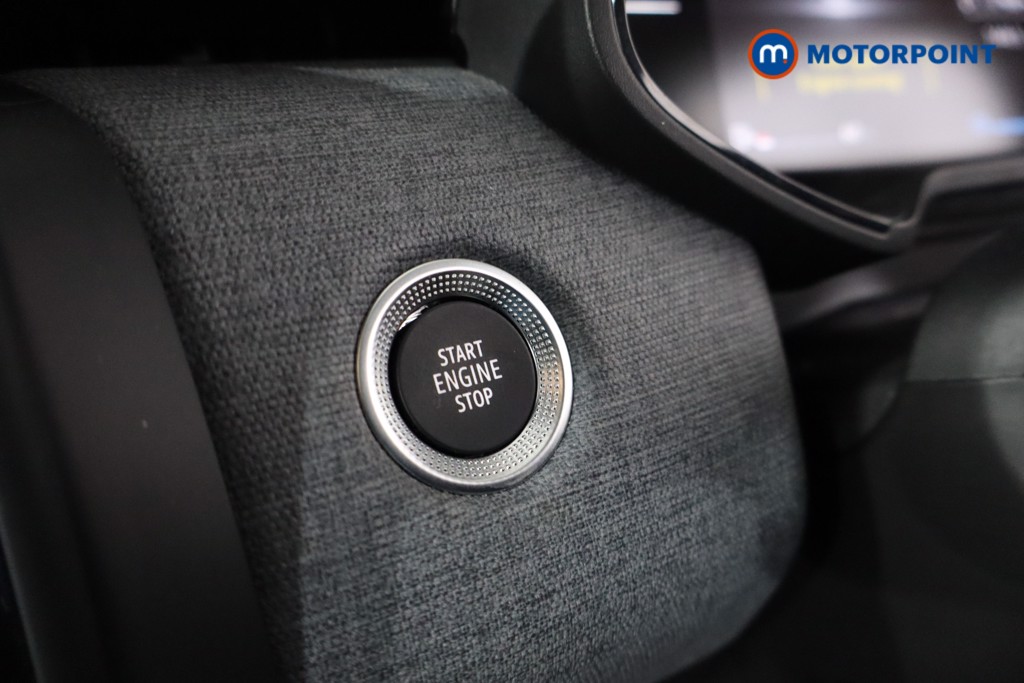 Renault Clio Evolution Automatic Petrol-Electric Hybrid Hatchback - Stock Number (1608899) - 18th supplementary image