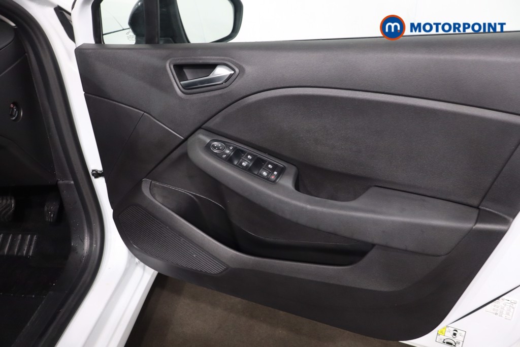 Renault Clio Evolution Automatic Petrol-Electric Hybrid Hatchback - Stock Number (1608899) - 21st supplementary image