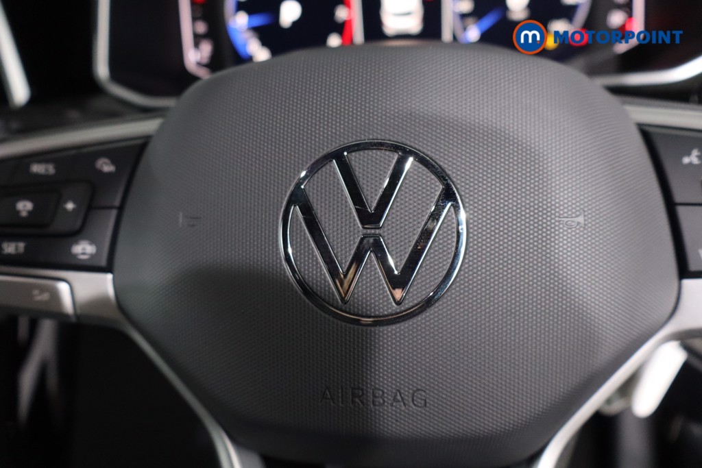 Volkswagen T-Roc R-Line Automatic Petrol SUV - Stock Number (1608920) - 13th supplementary image
