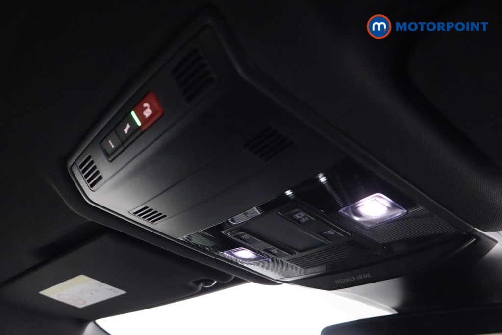 Volkswagen T-Roc R-Line Automatic Petrol SUV - Stock Number (1608920) - 20th supplementary image