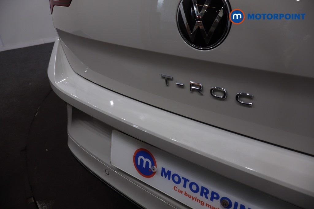 Volkswagen T-Roc R-Line Automatic Petrol SUV - Stock Number (1608920) - 39th supplementary image