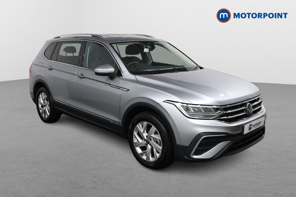Volkswagen Tiguan Allspace Life Automatic Petrol SUV - Stock Number (1608922) - Drivers side front corner