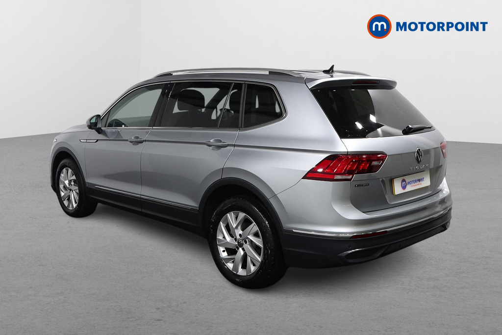Volkswagen Tiguan Allspace Life Automatic Petrol SUV - Stock Number (1608922) - Passenger side rear corner