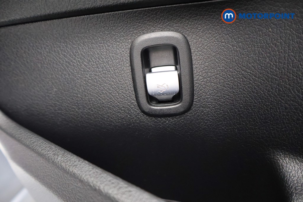 Mercedes-Benz C Class Amg Line Automatic Diesel Estate - Stock Number (1609094) - 14th supplementary image