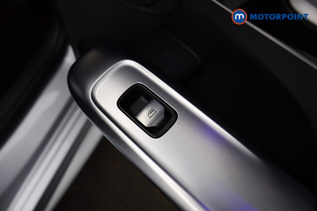 Mercedes-Benz C Class Amg Line Automatic Diesel Estate - Stock Number (1609094) - 21st supplementary image