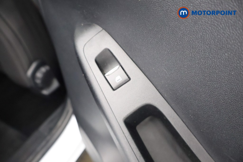 Ford Puma St-Line Automatic Petrol SUV - Stock Number (1609097) - 24th supplementary image