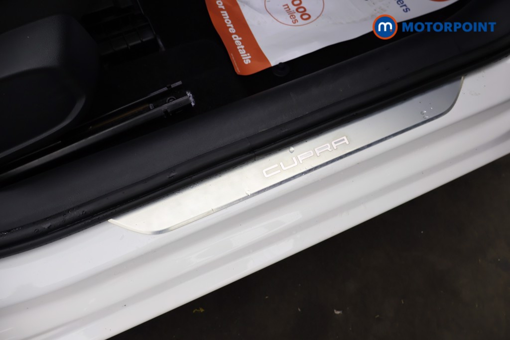 Cupra Leon VZ2 Automatic Petrol Plug-In Hybrid Hatchback - Stock Number (1609125) - 14th supplementary image