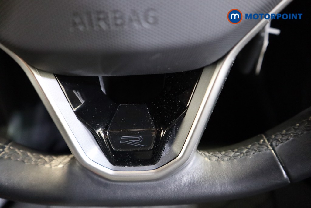 Volkswagen Polo R-Line Automatic Petrol Hatchback - Stock Number (1609140) - 5th supplementary image