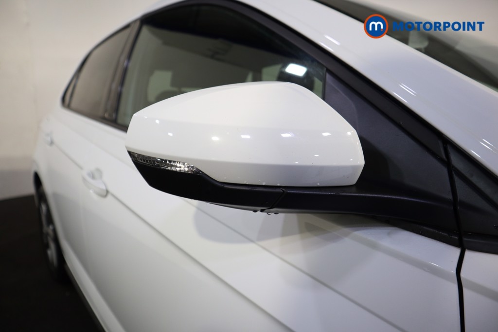 Volkswagen Polo R-Line Automatic Petrol Hatchback - Stock Number (1609140) - 29th supplementary image