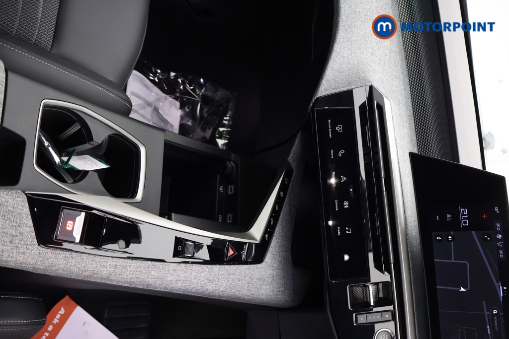 Peugeot 5008 GT Automatic Petrol SUV - Stock Number (1609170) - 16th supplementary image