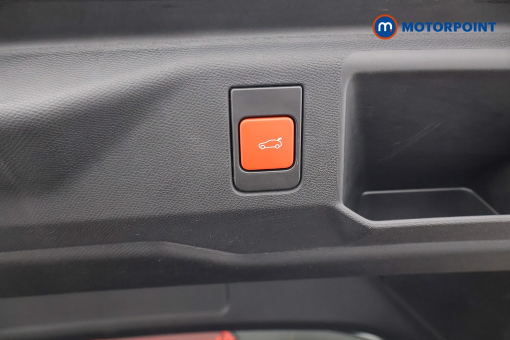 Peugeot 5008 GT Automatic Petrol SUV - Stock Number (1609170) - 23rd supplementary image