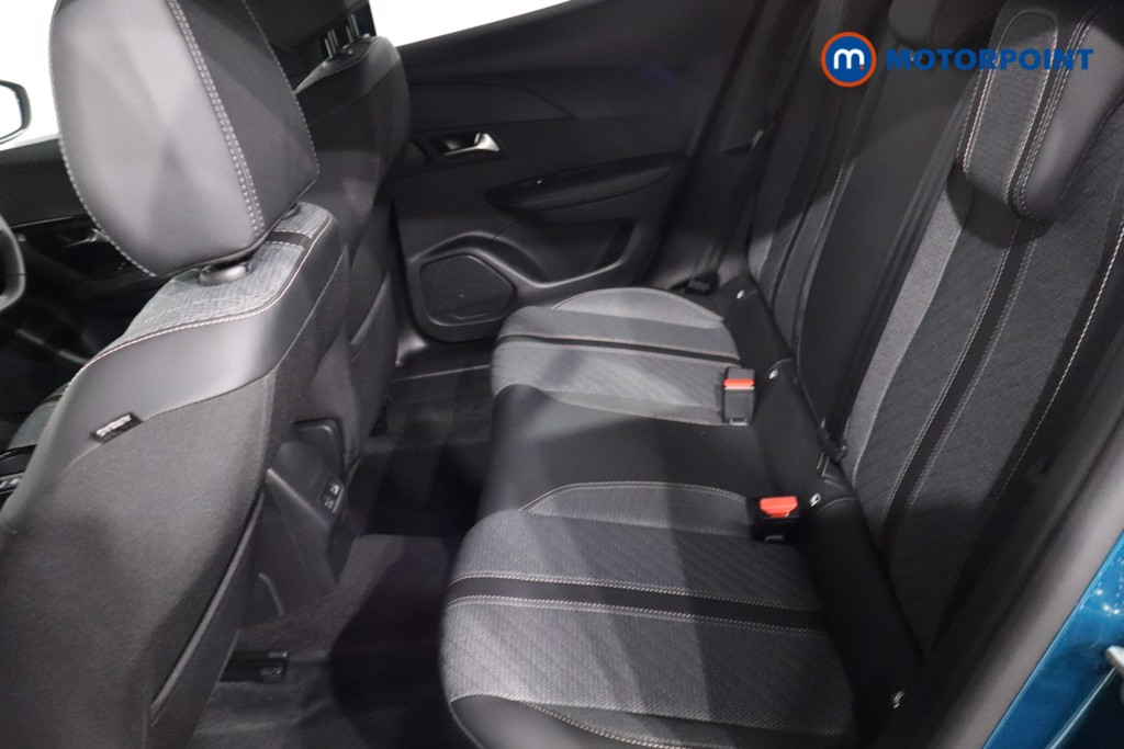 Peugeot 2008 Allure Manual Petrol SUV - Stock Number (1609205) - 5th supplementary image