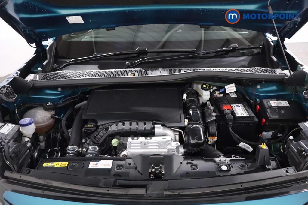 Peugeot 2008 Allure Manual Petrol SUV - Stock Number (1609205) - 30th supplementary image