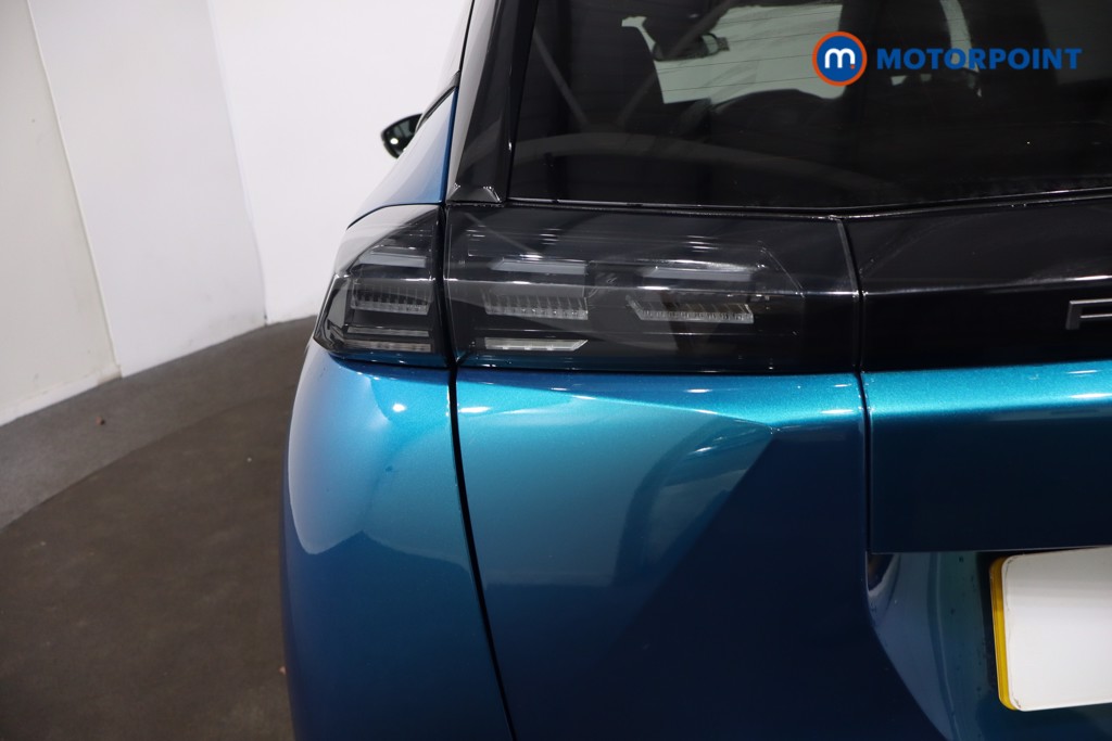 Peugeot 2008 Allure Manual Petrol SUV - Stock Number (1609205) - 33rd supplementary image