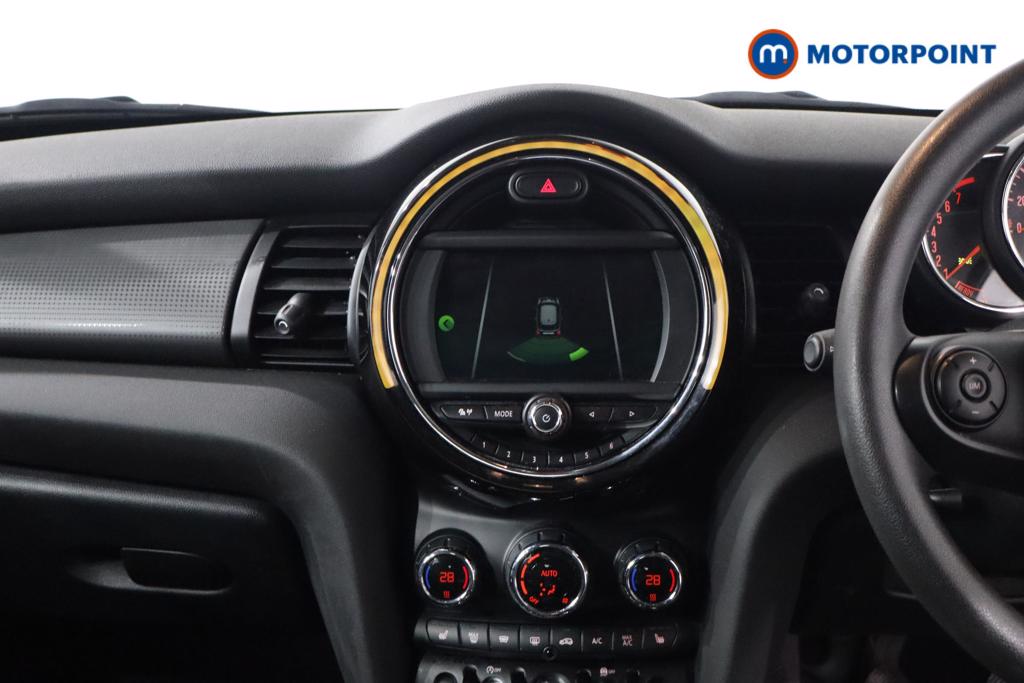 Mini Hatchback Cooper Classic Manual Petrol Hatchback - Stock Number (1609300) - 2nd supplementary image