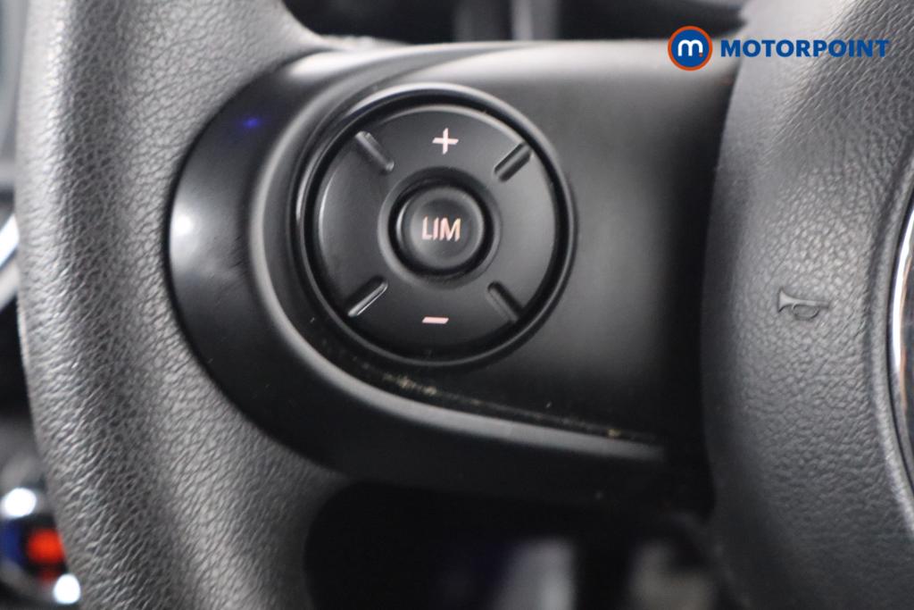 Mini Hatchback Cooper Classic Manual Petrol Hatchback - Stock Number (1609300) - 12th supplementary image