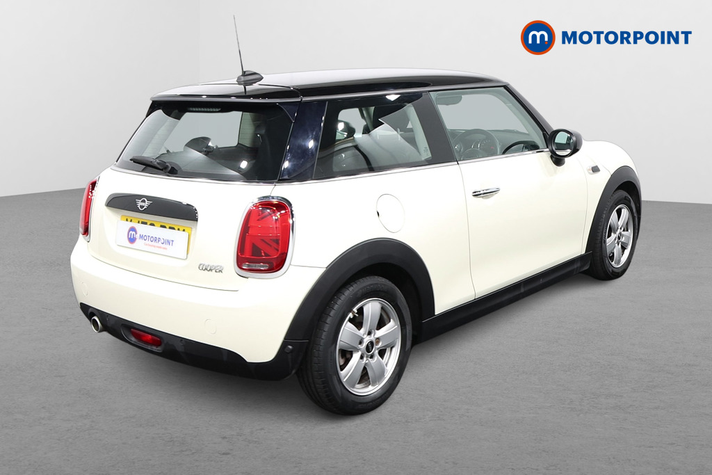Mini Hatchback Cooper Classic Manual Petrol Hatchback - Stock Number (1609300) - Drivers side rear corner