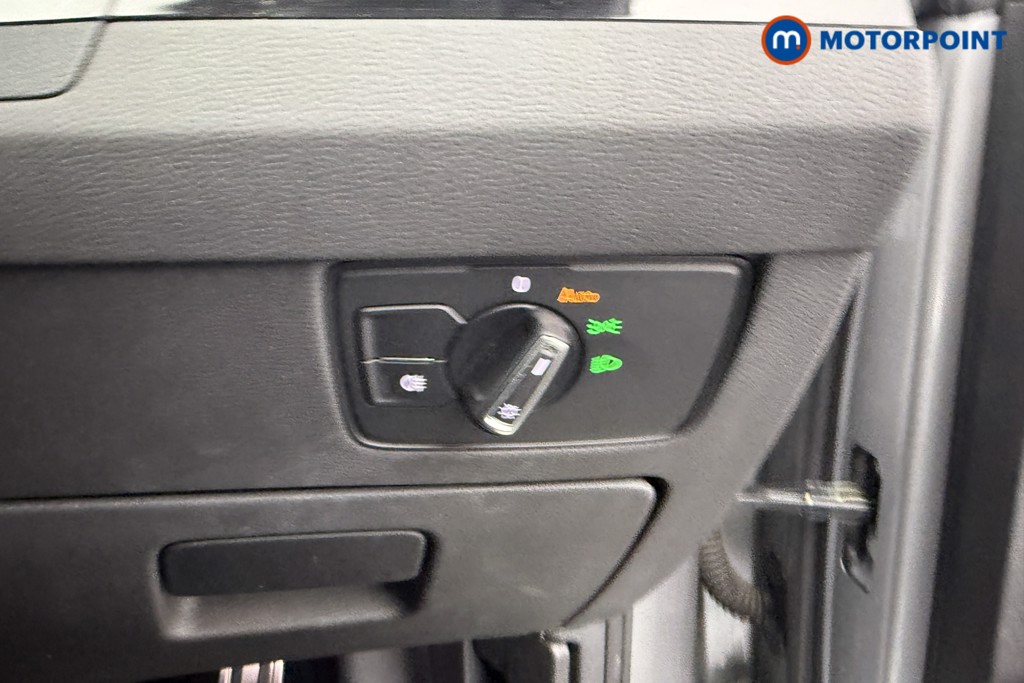 Volkswagen Arteon R-Line Automatic Petrol Estate - Stock Number (1609319) - 16th supplementary image