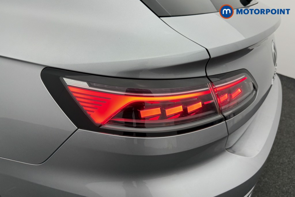 Volkswagen Arteon R-Line Automatic Petrol Estate - Stock Number (1609319) - 26th supplementary image