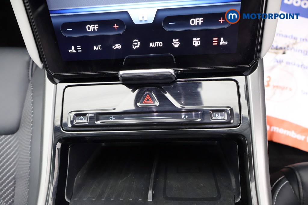 Ford Explorer Select Automatic Electric SUV - Stock Number (1609406) - 9th supplementary image