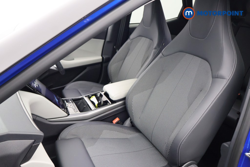 Ford Explorer Select Automatic Electric SUV - Stock Number (1609406) - 24th supplementary image