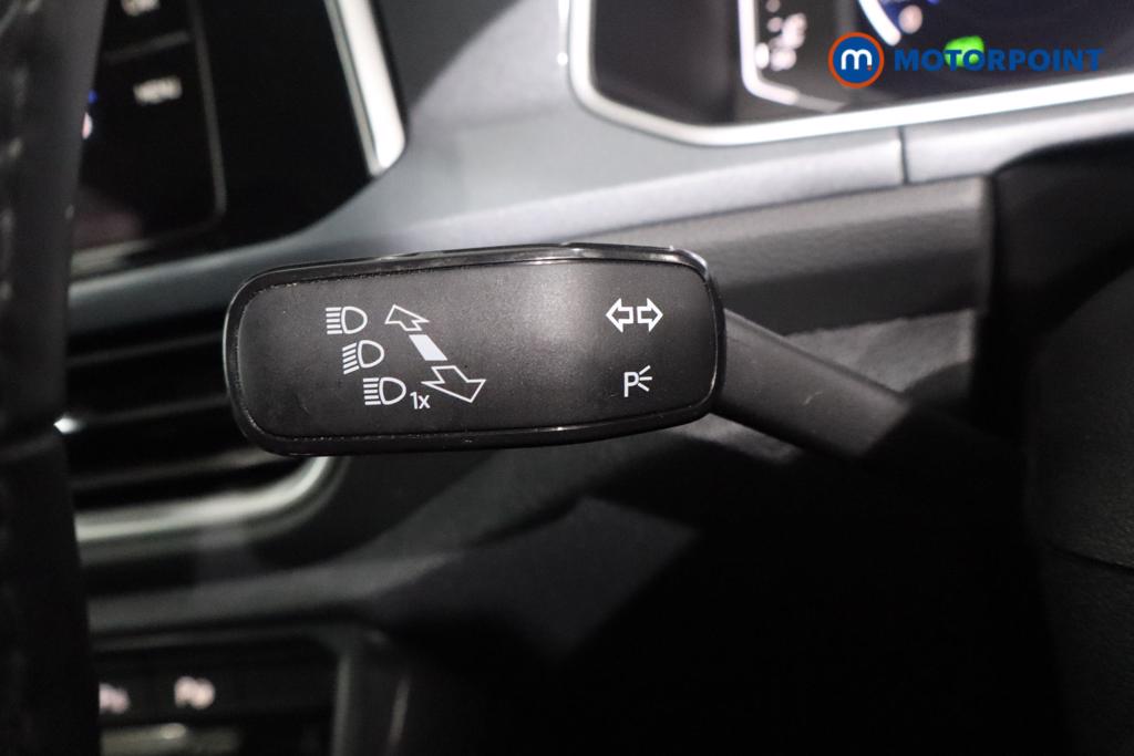 Volkswagen T-Roc Style Automatic Petrol SUV - Stock Number (1597769) - 15th supplementary image