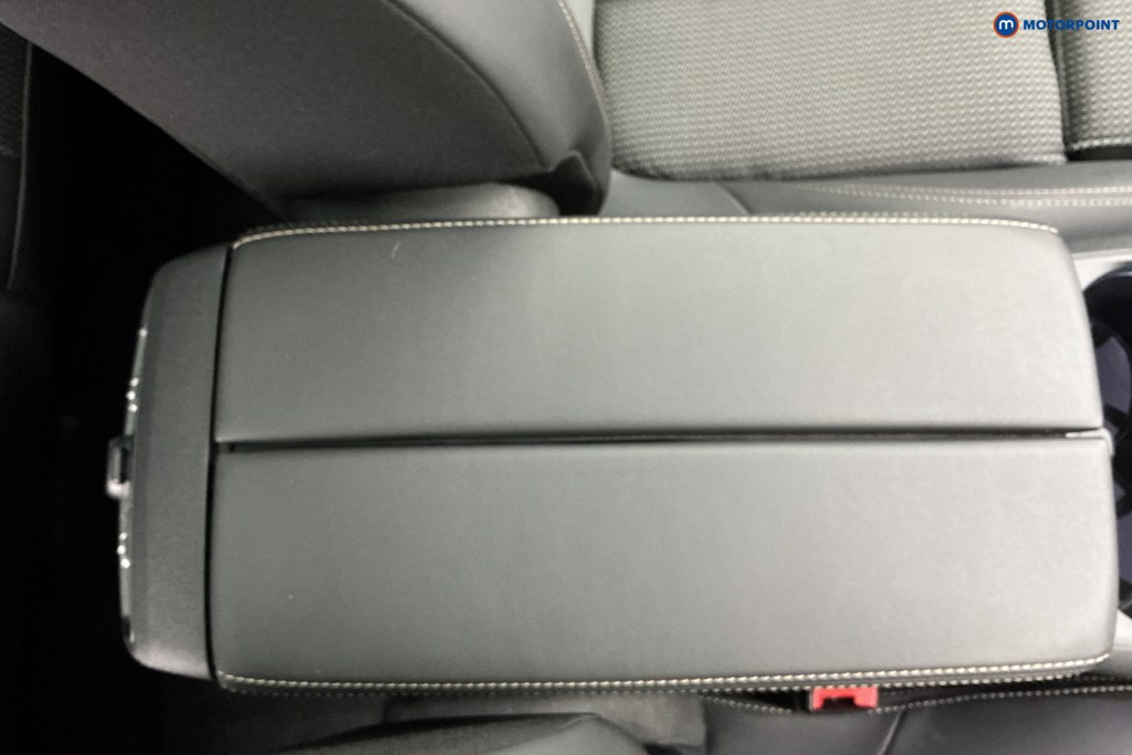 Peugeot 3008 GT Automatic Petrol SUV - Stock Number (1599152) - 21st supplementary image