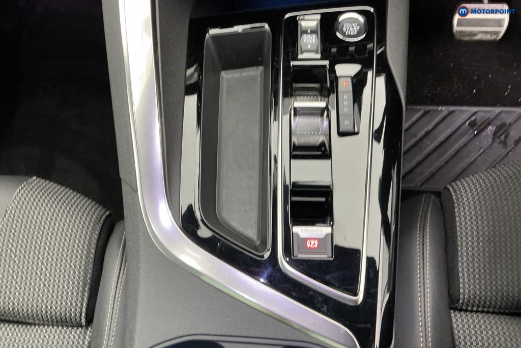 Peugeot 3008 GT Automatic Petrol SUV - Stock Number (1599152) - 23rd supplementary image