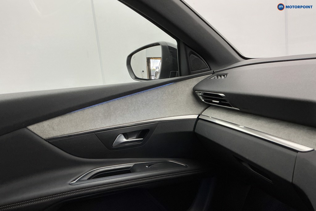 Peugeot 3008 GT Automatic Petrol SUV - Stock Number (1599152) - 24th supplementary image