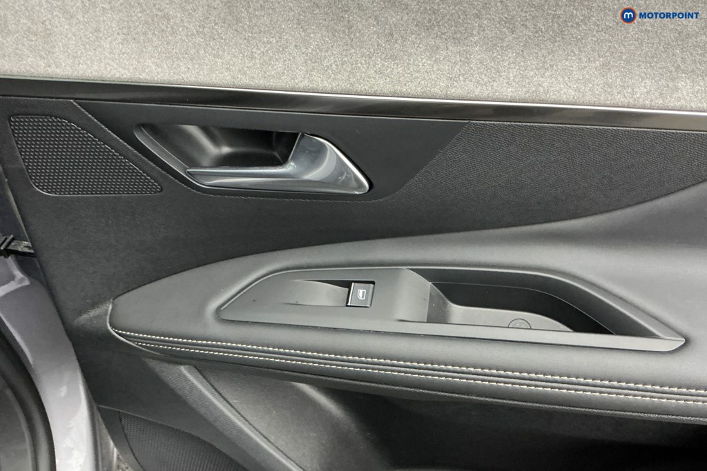 Peugeot 3008 GT Automatic Petrol SUV - Stock Number (1599152) - 32nd supplementary image